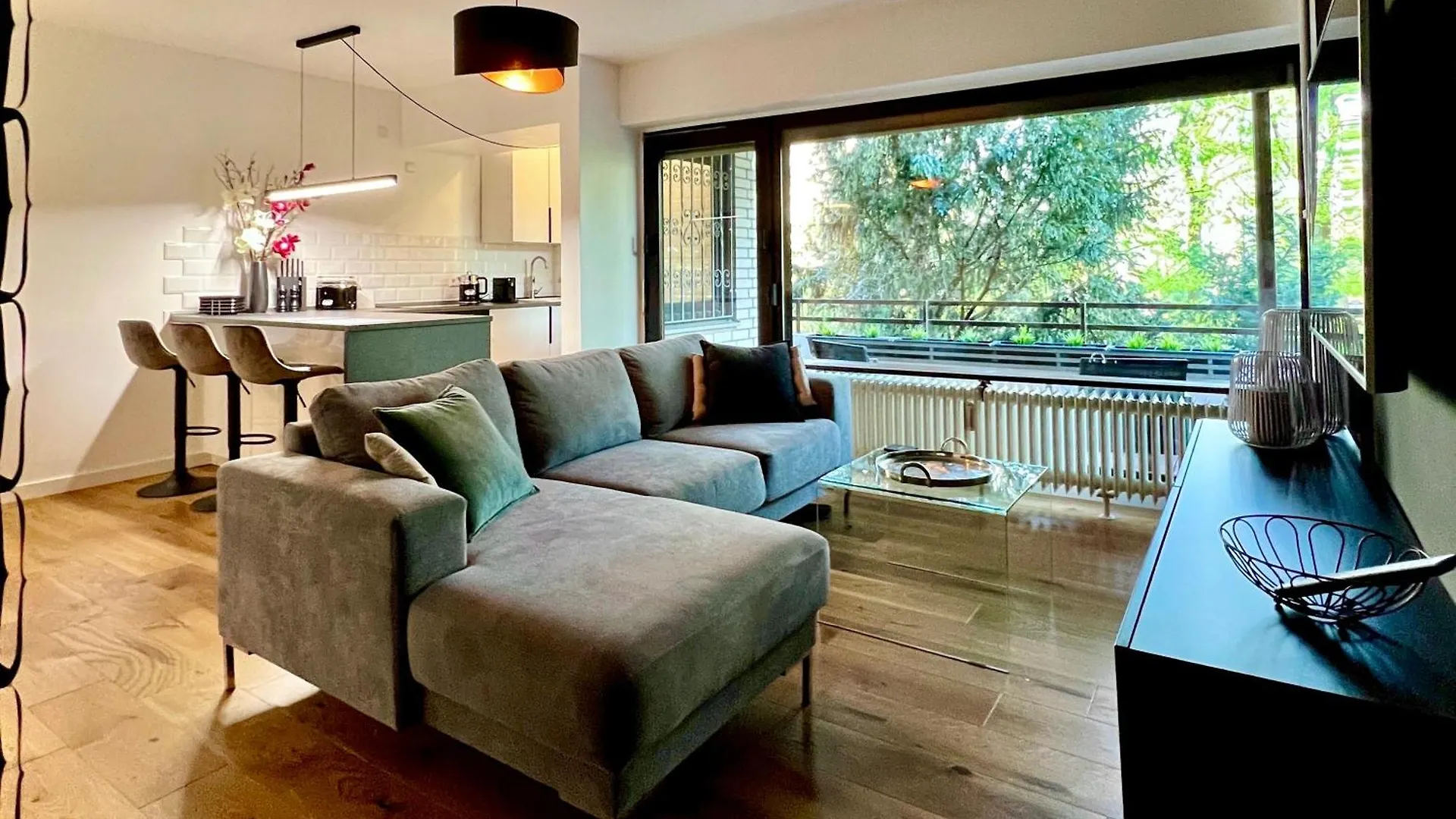 Apartment Charmantes Studio Maschsee Und Messe Naehe Hannover Germany